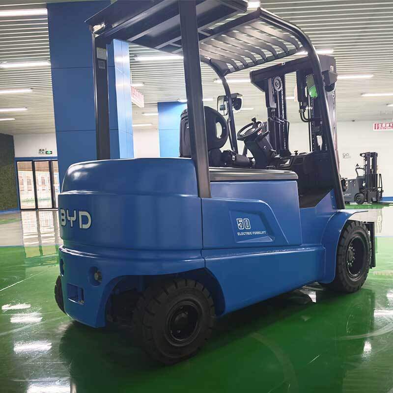 湖北高位货架仓库电动叉车，交接班设备检查
