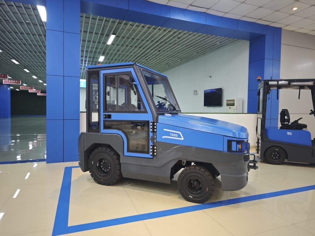 密闭空间电动叉车，与输送线配合作业