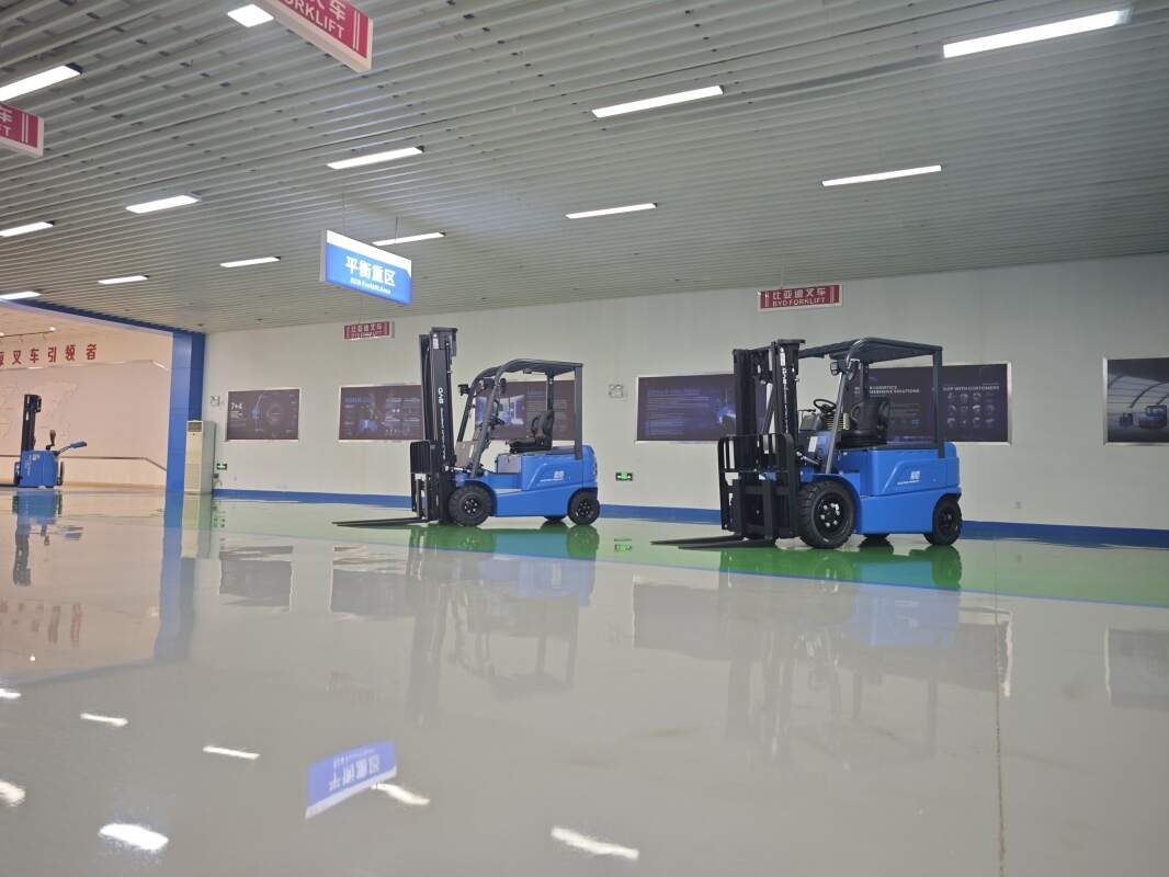 湖北立体仓库电动叉车，本地售后服务考察